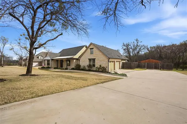 209 Ridgeview Road, Sherman, TX 75092