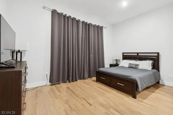 104 Fleming Ave #201, Newark City, NJ 07105