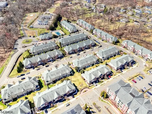 20 Andrews Way, Piscataway Twp., NJ 08854