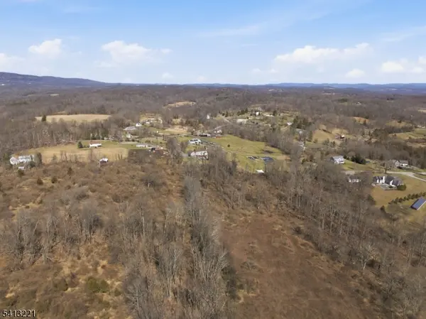 136 Wantage Ave, Frankford Twp., NJ 07826