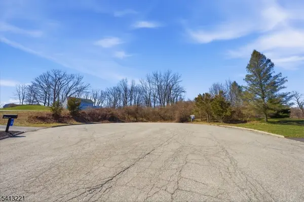 136 Wantage Ave, Frankford Twp., NJ 07826