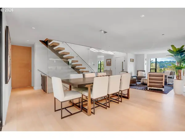 2539 LIMERICK LN, West Linn, OR 97068