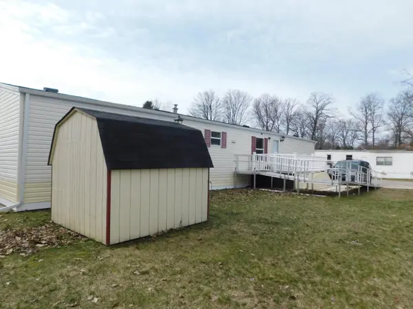 204 Landmark ST, Sparta Twp, MI 49345
