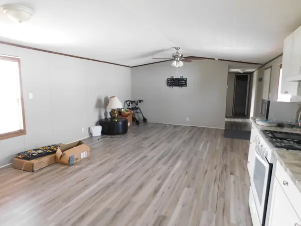 204 Landmark ST, Sparta Twp, MI 49345