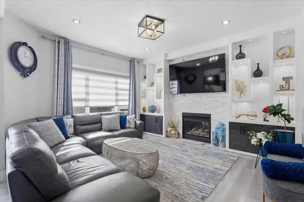 73 Saddleland Close NE, Calgary, AB T3J 5J5