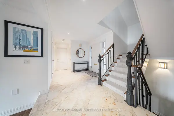 154 Old Yonge ST, Toronto C12, ON M2P 1P9