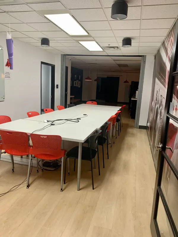 14 Duncan ST #212, Toronto C01, ON M5H 3G8