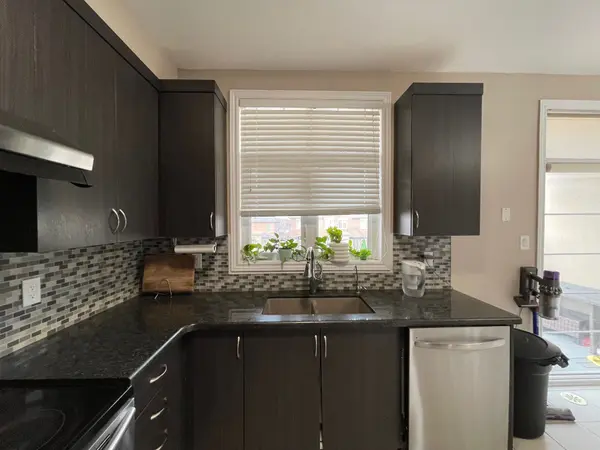 104 Grand Trunk AVE, Vaughan, ON L6A 0Y3