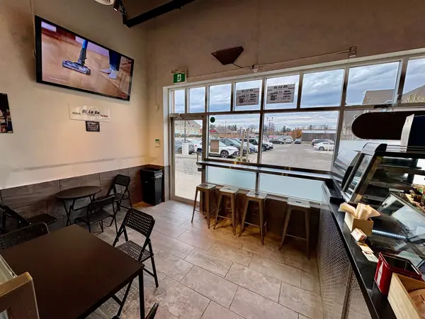 50 Dr Kay DR, King, ON L0G 1T0