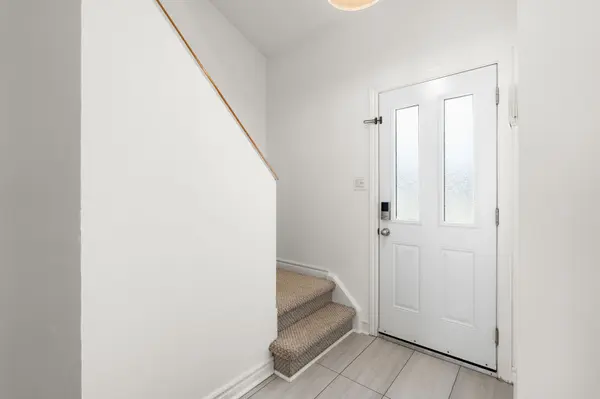 57 Malvern DR, Barrhaven, ON K2J 1M8