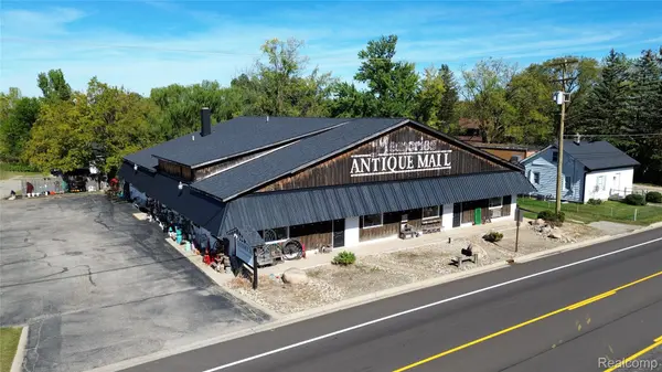 4034 W Grand Blanc RD, Mundy Township, MI 48473