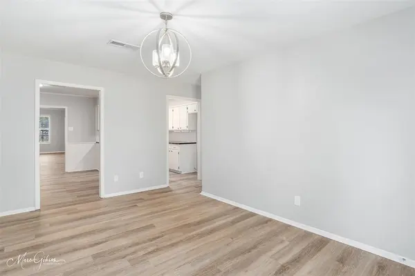 3050 Lone Oak Drive, Shreveport, LA 71118