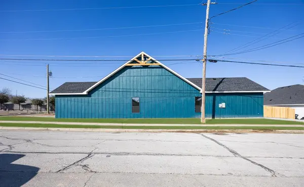 2613 Walker Street, Fort Worth, TX 76105