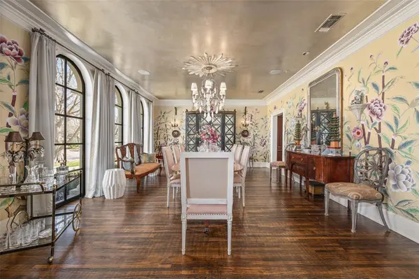 3717 Monticello Drive, Fort Worth, TX 76107