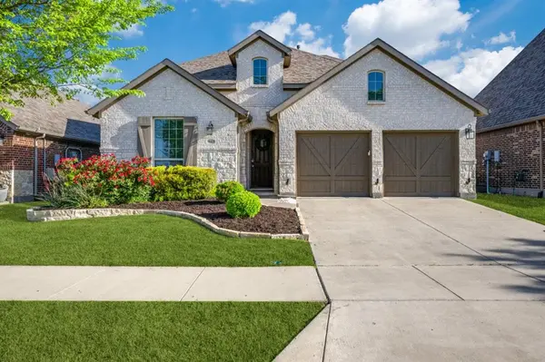 863 Forest Street, Little Elm, TX 76227