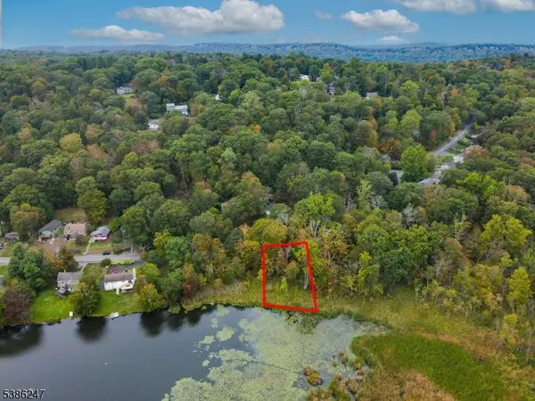 99 Seneca Lake Rd, Sparta Twp., NJ 07871