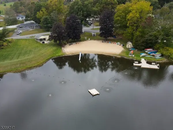 99 Seneca Lake Rd, Sparta Twp., NJ 07871