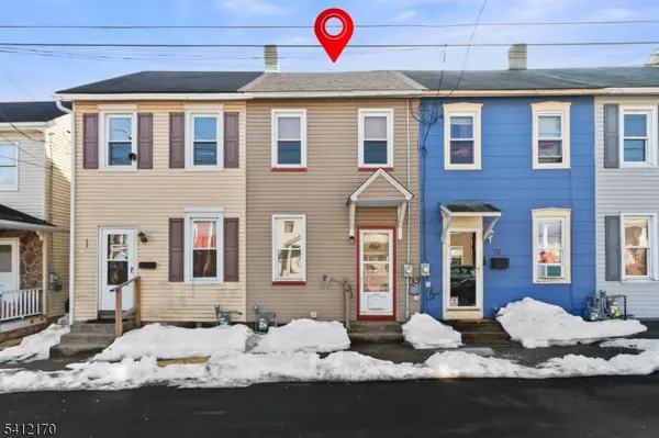 72 Lewis St, Phillipsburg Town, NJ 08865