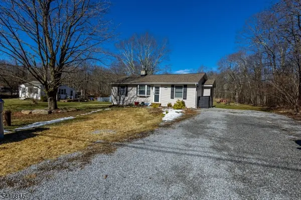 17 Stempert Rd, Frankford Twp., NJ 07826