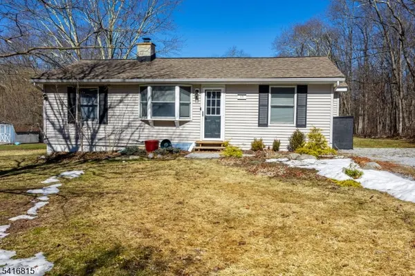 17 Stempert Rd, Frankford Twp., NJ 07826