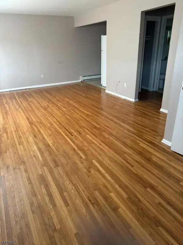 330 Franklin Ave E8 #E8, Rockaway Boro, NJ 07866