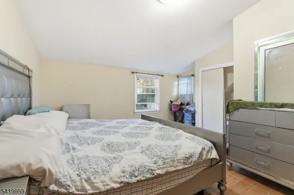 1490 Champlin Sq, Teaneck Twp., NJ 07666