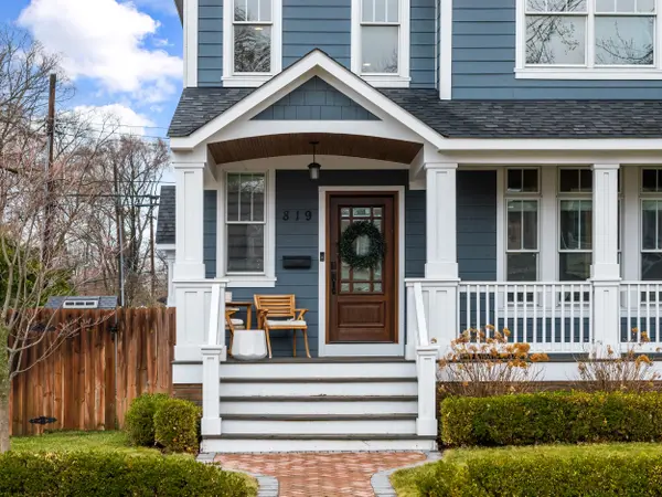 819 Irving AVE, Royal Oak City, MI 48067