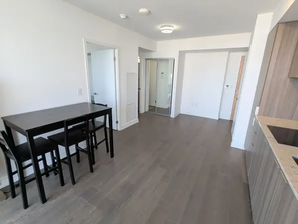 11 Wellesley ST W #2313, Toronto C01, ON M4Y 0G4