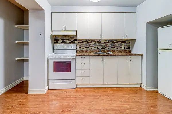 97 Dobson DR, Ajax, ON L1S 5G1