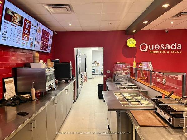 331 Bayfield ST, Barrie, ON L4M 3C2