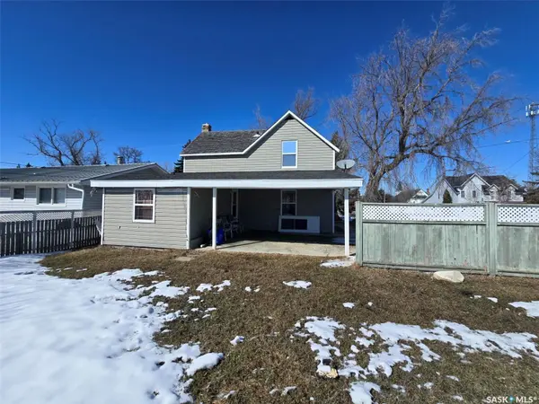 298 7th AVENUE, Broadview, SK S0G 0K0