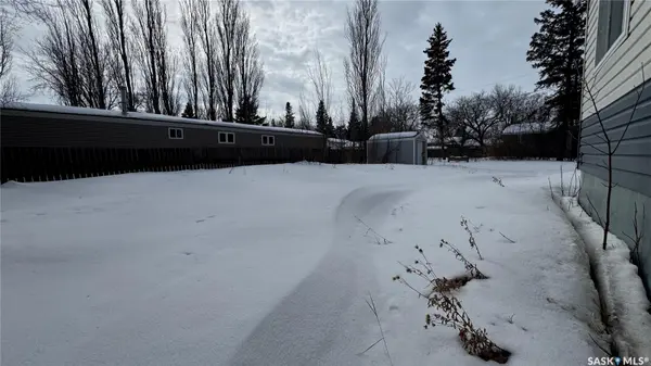 301 Maple AVENUE, Melfort, SK S0E 1A0