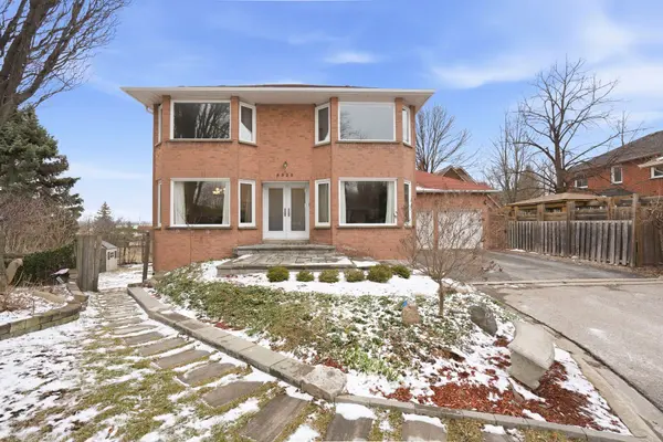 6525 Snow Goose LN, Mississauga, ON L5N 5H2