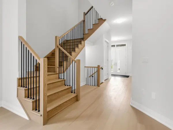 123 Antibes DR, Brampton, ON L6X 5J2