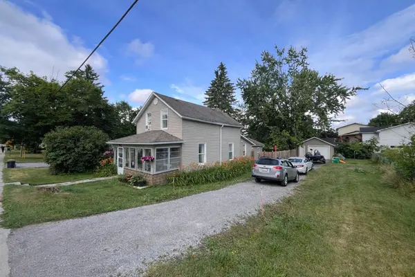 33 John ST, Kawartha Lakes, ON K0M 1N0
