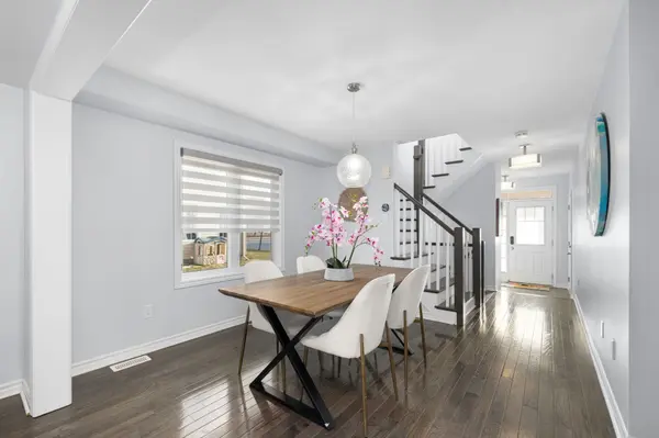 708 Logperch CIR, Barrhaven, ON K2J 0R8