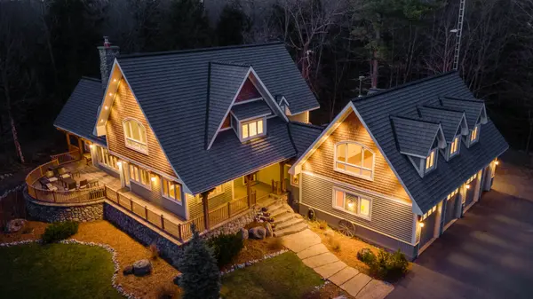 1656 MUSKOKA BEACH RD, Bracebridge, ON P1P 1R1