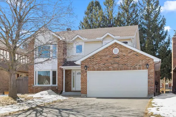 25 Cullen CT, South Of Baseline To Knoxdale, ON K2G 4Z3