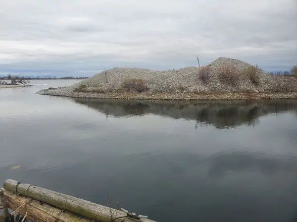 40 Fisherman's Cove LN, Frontenac Islands, ON K0H 2Y0