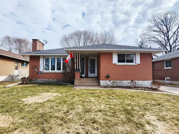142 Manor DR, Brockville, ON K6V 3E6