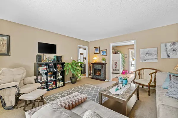 70 McFadden RD, North Kawartha, ON K0L 1A0