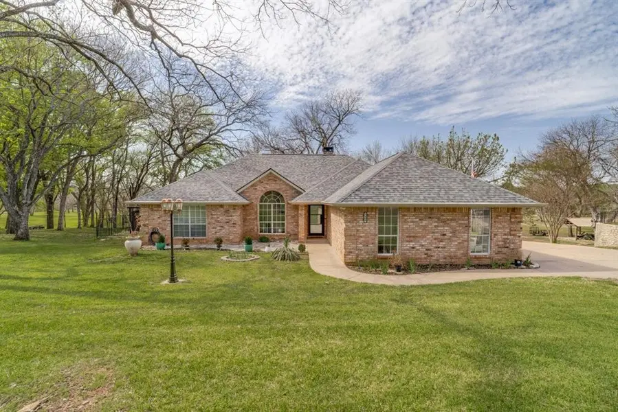 7108 Westover Drive, Granbury, TX 76049