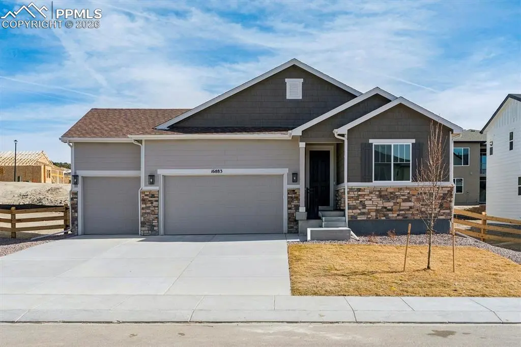 16883 Starfall DR, Monument, CO 80132