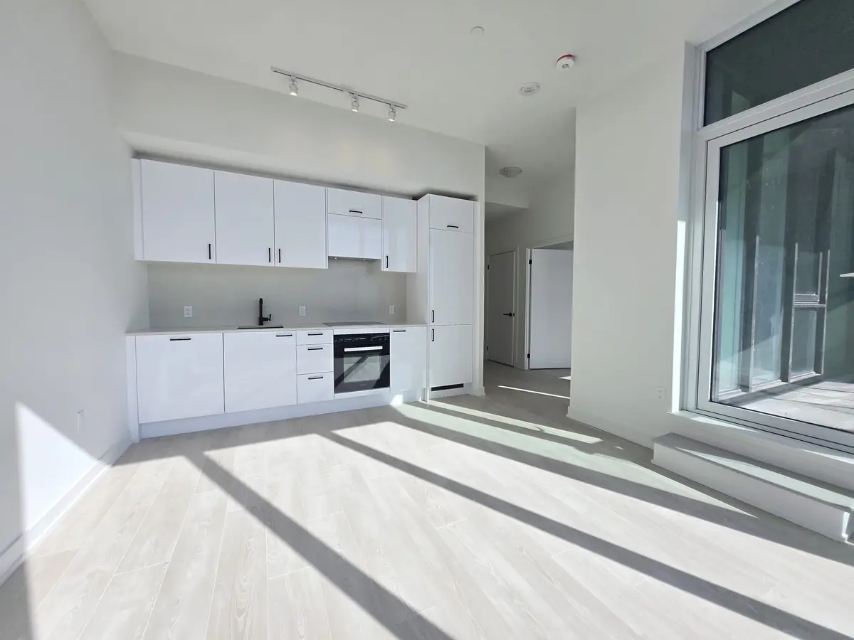 1 Quarrington LN #2705, Toronto C13, ON M3C 0S4