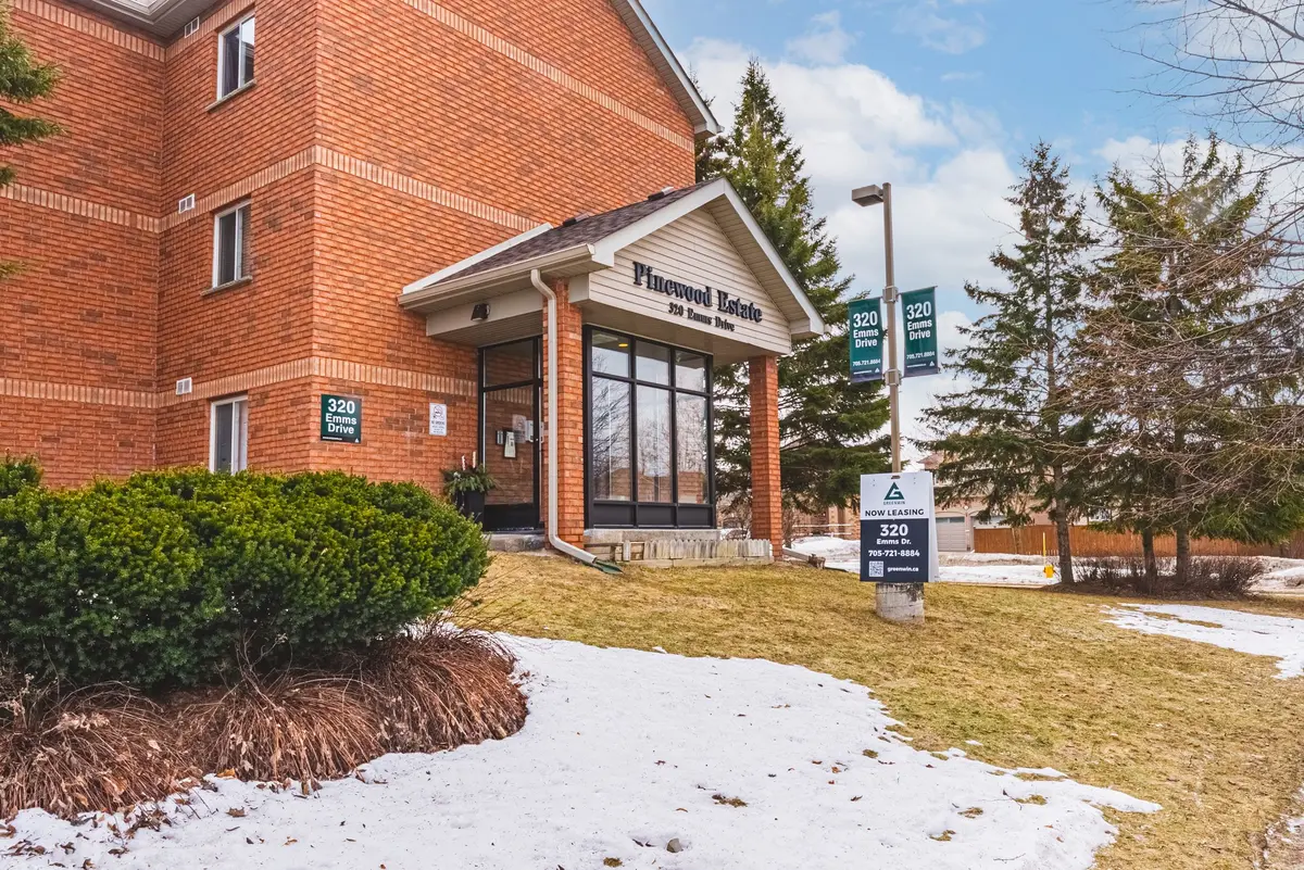320 Emms DR #B03, Barrie, ON L4N 0L2