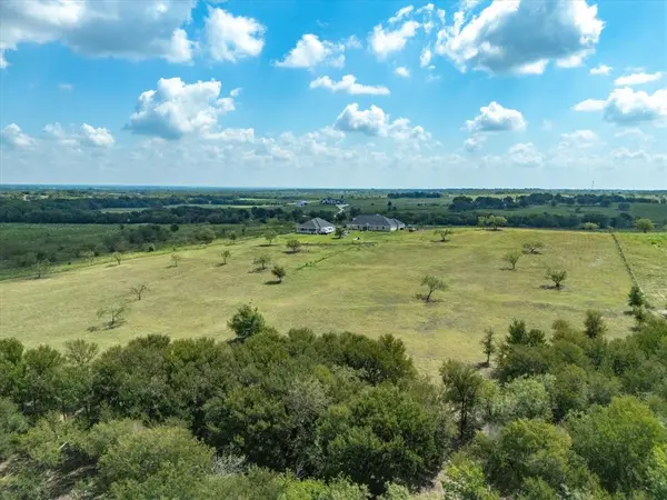 781 Alsdorf Road, Ennis, TX 75119