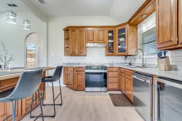 7108 Westover Drive, Granbury, TX 76049