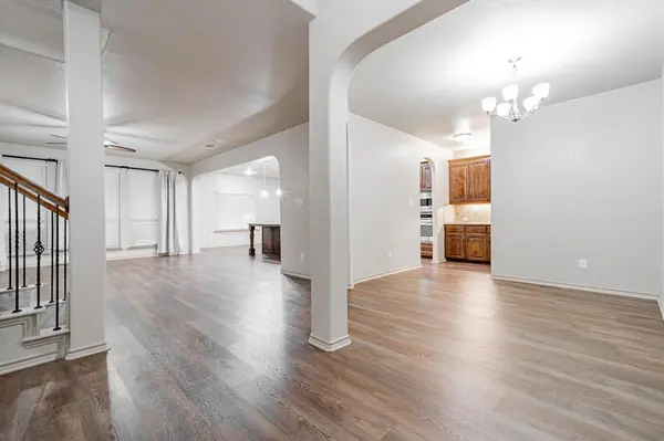 2216 Rosalinda Pass, Fort Worth, TX 76131