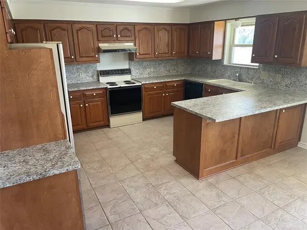 1624 County Road 1560, Alba, TX 75410