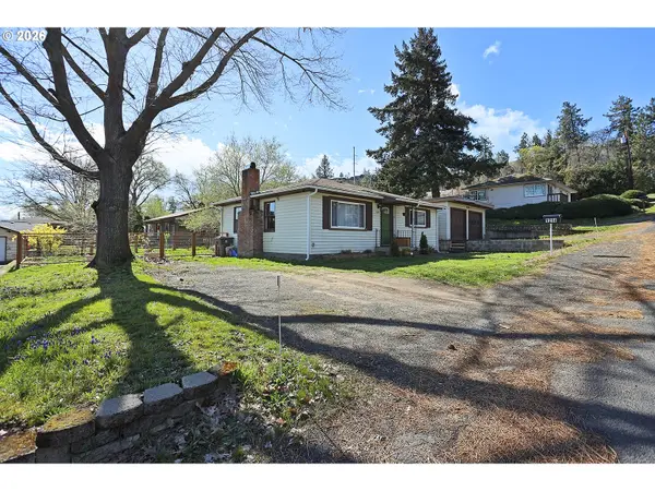 1214 WALNUT ST, The Dalles, OR 97058